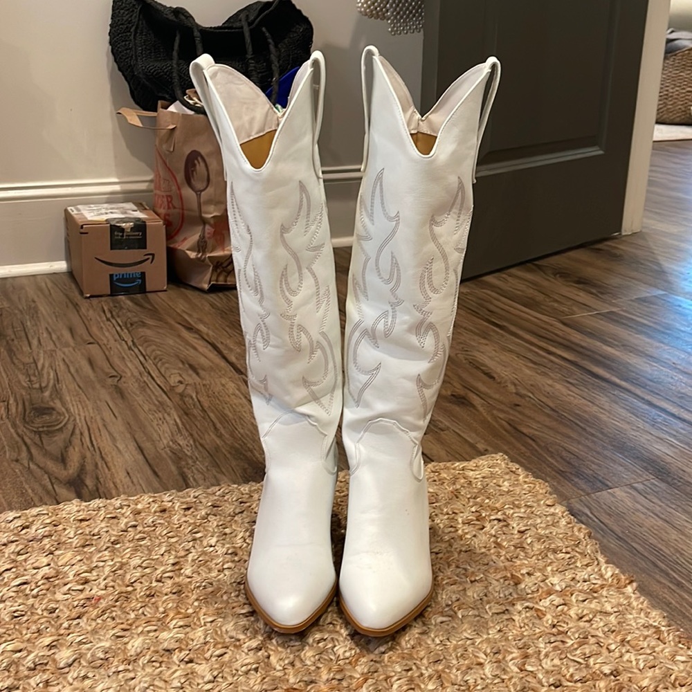 White cowboy boots